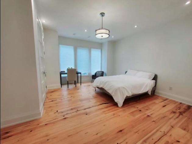 Executive Room In Toronto Next To Yorkdale Shopping Centre エクステリア 写真